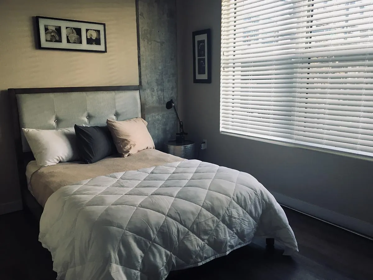 Chestnut Place Aparthotel Denver
