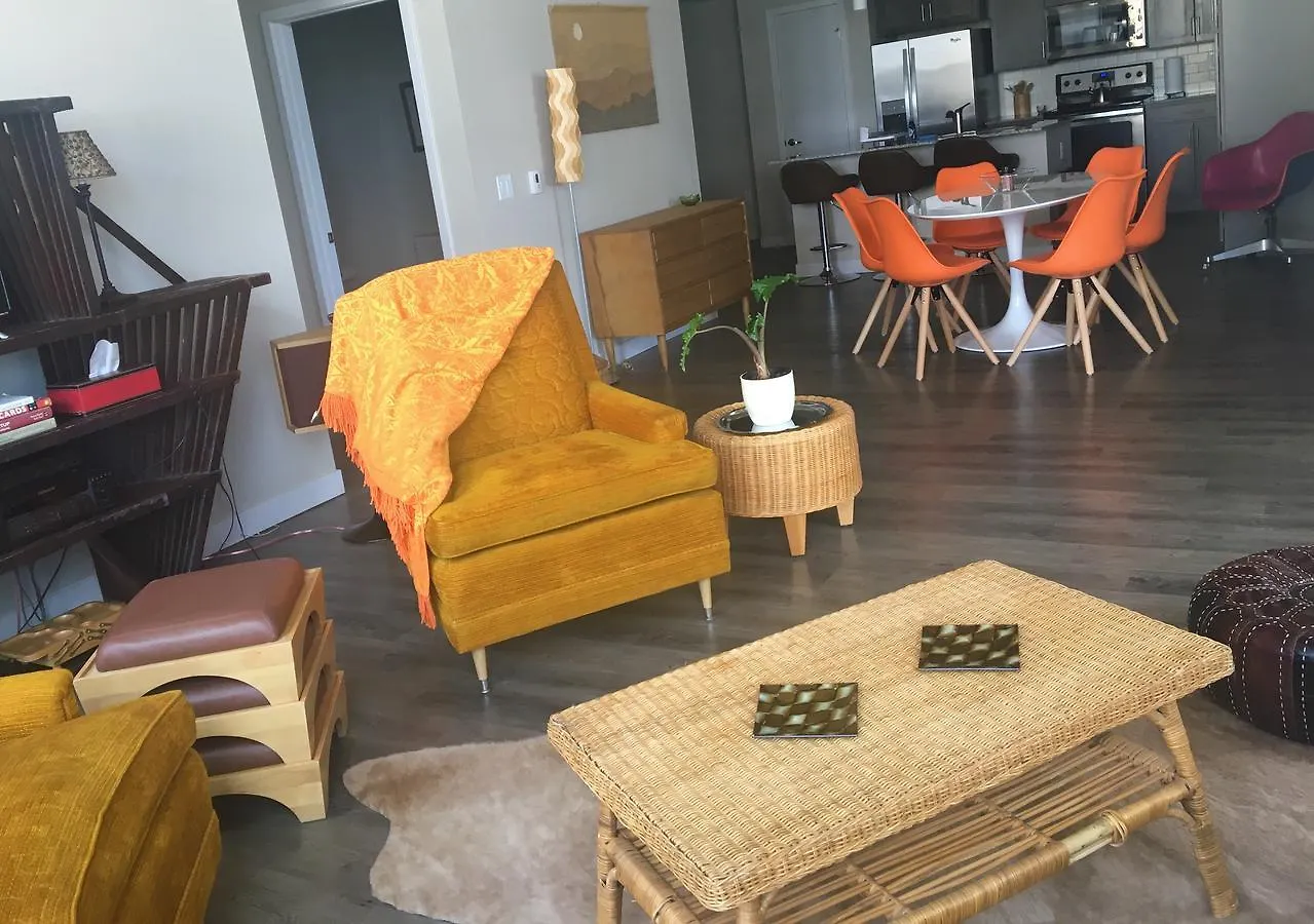 Chestnut Place Aparthotel Denver