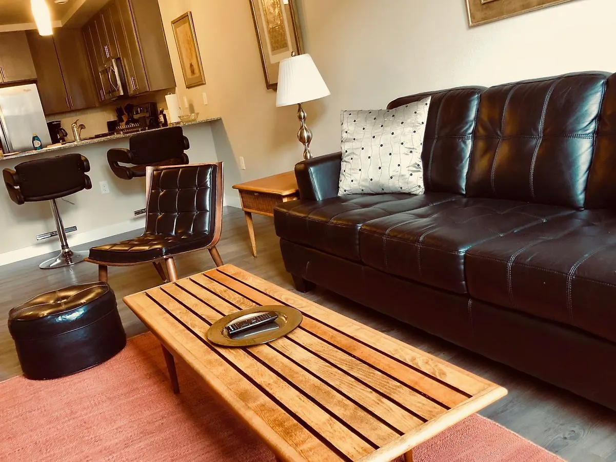 Chestnut Place Aparthotel Denver